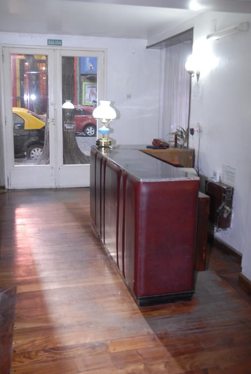 Hotel Aries Buenos Aires Exterior photo