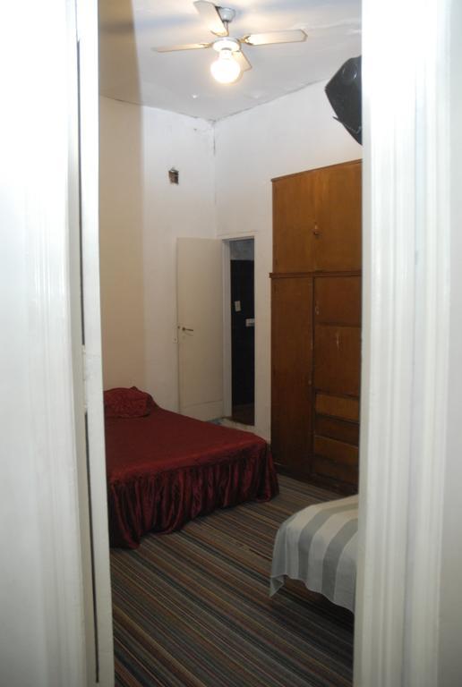 Hotel Aries Buenos Aires Exterior photo